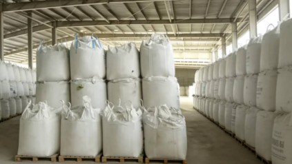 珍珠岩进口清关资质流程，报关清关、仓库出租找新天地物流